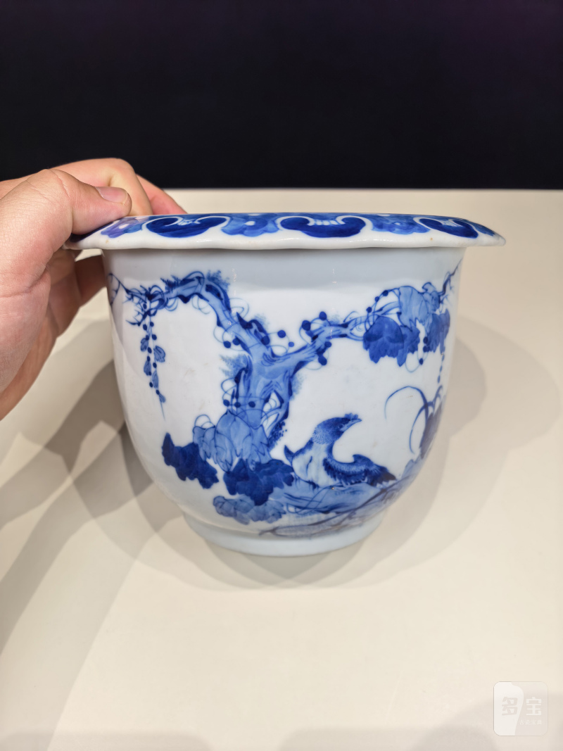 民国 王步风格青花花鸟纹花盆 - 图4